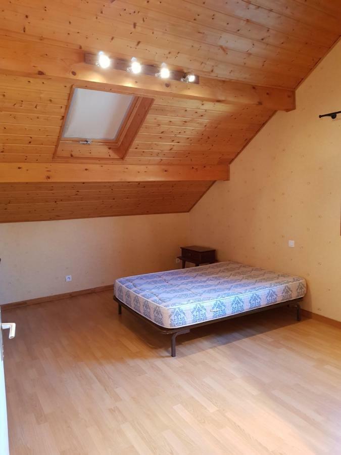 Gite Micha Saint-Lothain Esterno foto